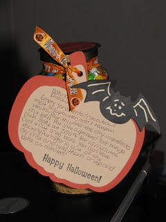 Pumpkin Shaped Gift Tag on the Halloween Smores Jar