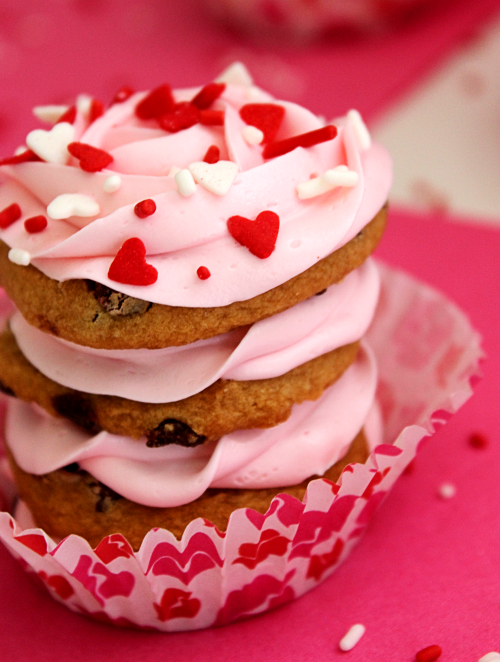Valentines Cookie Stacks from BigBearsWife.com @bigbearswife