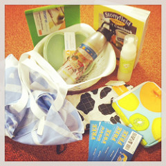 Win a Stonyfield Organic Kitchen Prize Pack. Just ONE of the fabulous prize sets in our #BrunchWeek 2013 giveaway.