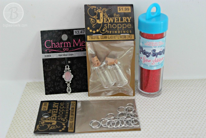 How to Make a Snow White / "Poison Apple Dust" Bottle Necklace BigBearsWife.com