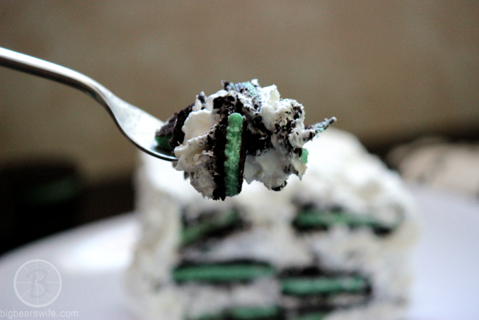 White Chocolate Oreo Mint Icebox Cake From BigBearsWife.com