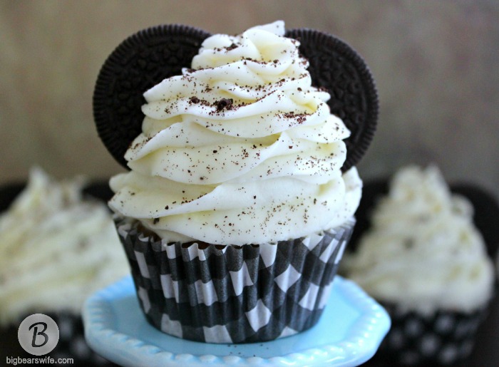  Mickey Mouse Oreo Cupcakes | BigBearsWife.com