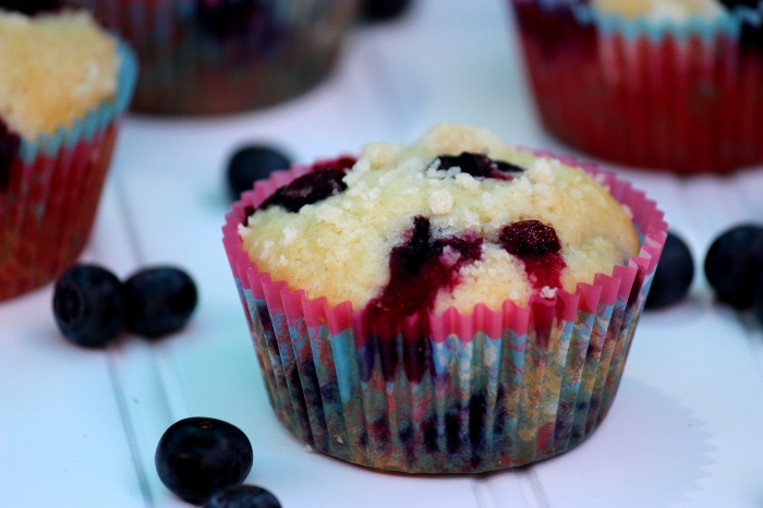 Fresh Blueberry Muffins | BigBearsWife.com