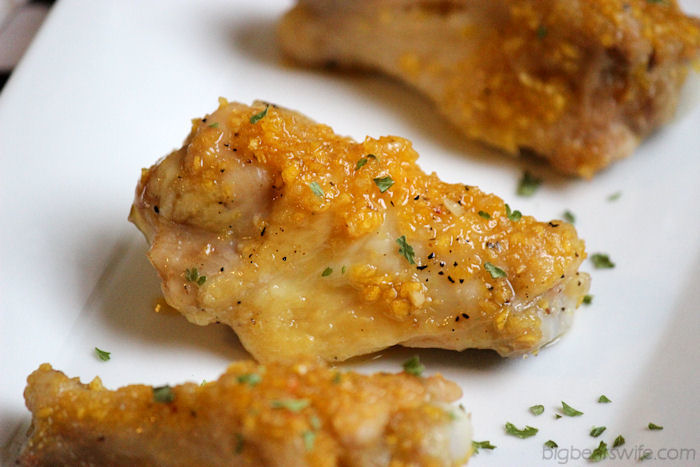 Sweet & Sour Garlic Chicken Wings #SundaySupper | BigBearsWife.com @bigbearswife
