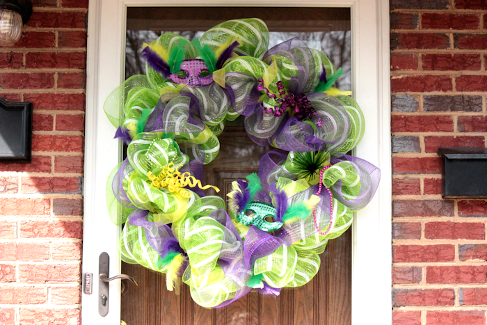 Mardi Gras Deco Mesh Wreath  | BigBearsWife.com