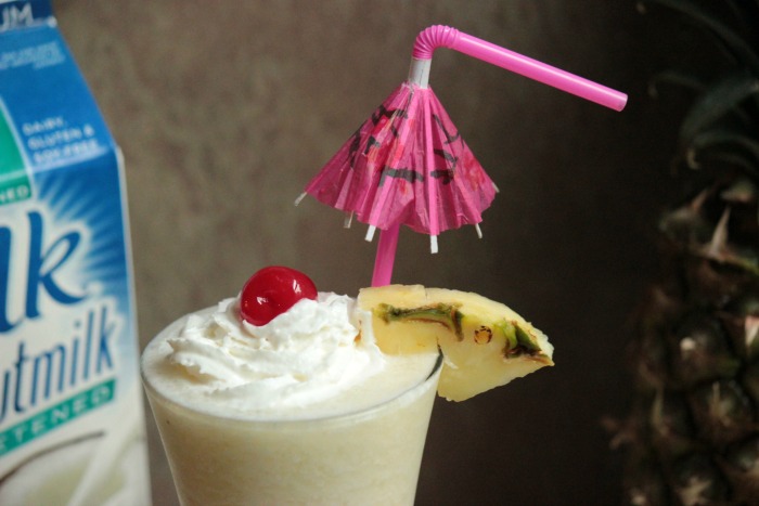 Tropical Coconut Daiquiri #silkcoconutmilk @LoveMySilk
