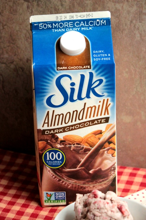 Silk AlmondMilk Dark Chocolate 