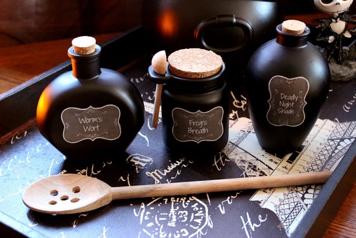 How to Make Sally's Potion Bottles from The Nightmare Before Christmas - Worms Wort, Frog's Breath and Deadly Night Shade