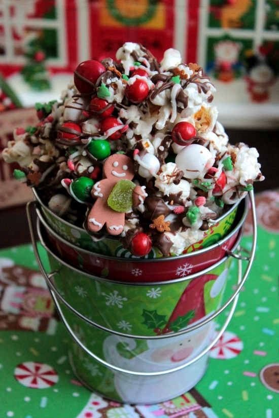 Chocolate Christmas Popcorn