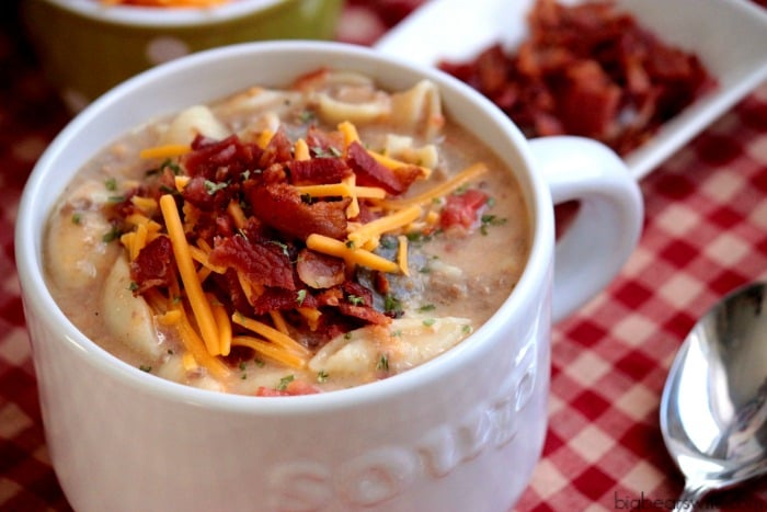 Slow Cooker Bacon Cheeseburger Soup - Click The Photo for the Recipe