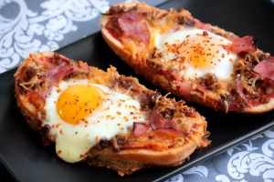 Baked Egg Pizza Subs #12bloggers