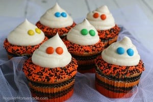 Easy Ghost Cupcakes from Hoosierhomemade.com