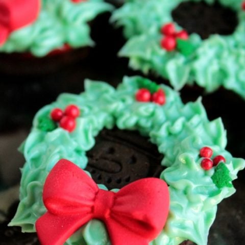 Oreo Cookie Wreaths