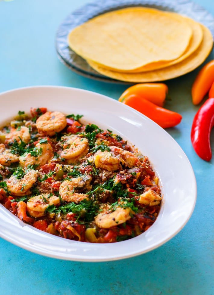 Gluten Free Crock Pot Fire Roasted Shrimp Tacos! We love making crock pot tacos. This recipe requires little prep, but produces tons of flavor and nutrients! Great for busy days and easy dinners! #cottercrunch.com