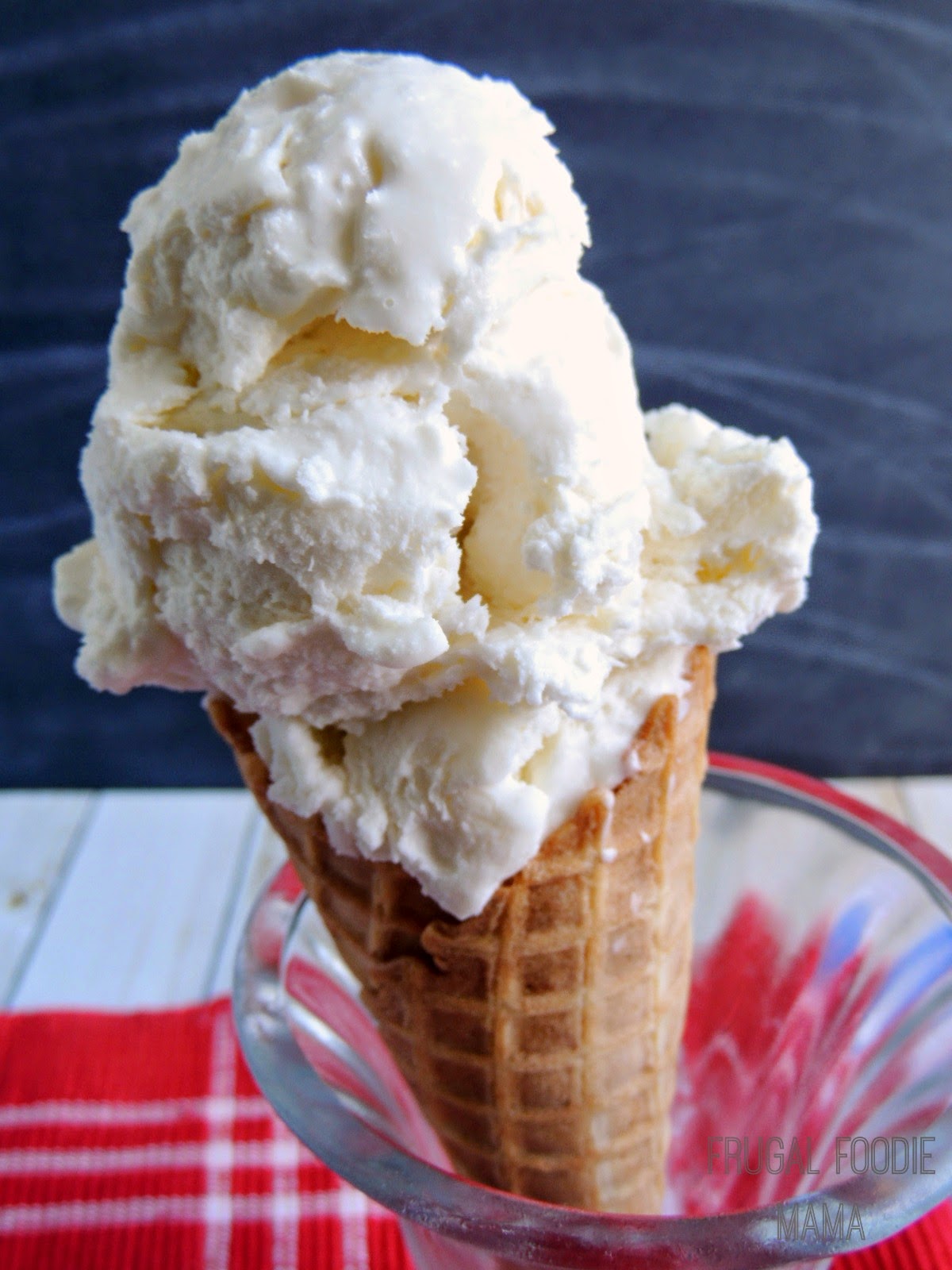 4 Ingredient No Churn Vanilla Ice Cream via thefrugalfoodiemama.com #TakeBackVanilla #CGC