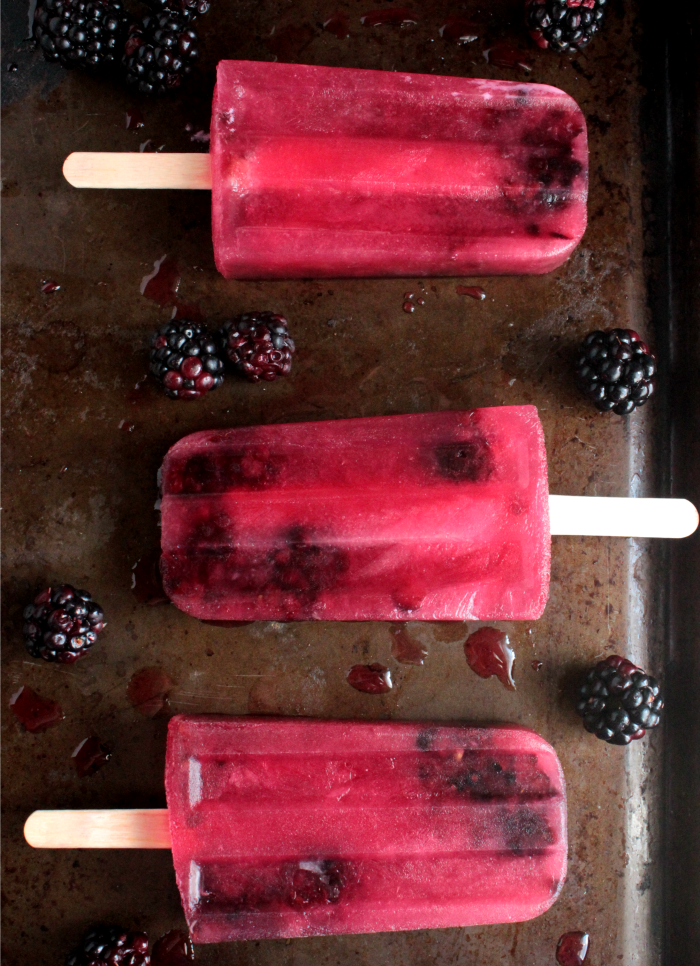 Look at all of those blackberries! I need to make these asap! 