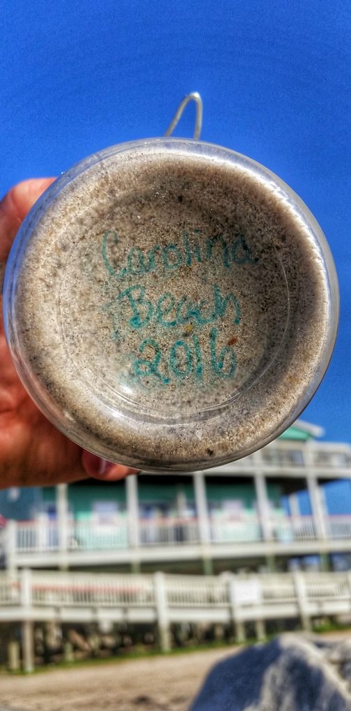 Date on Beach Jar