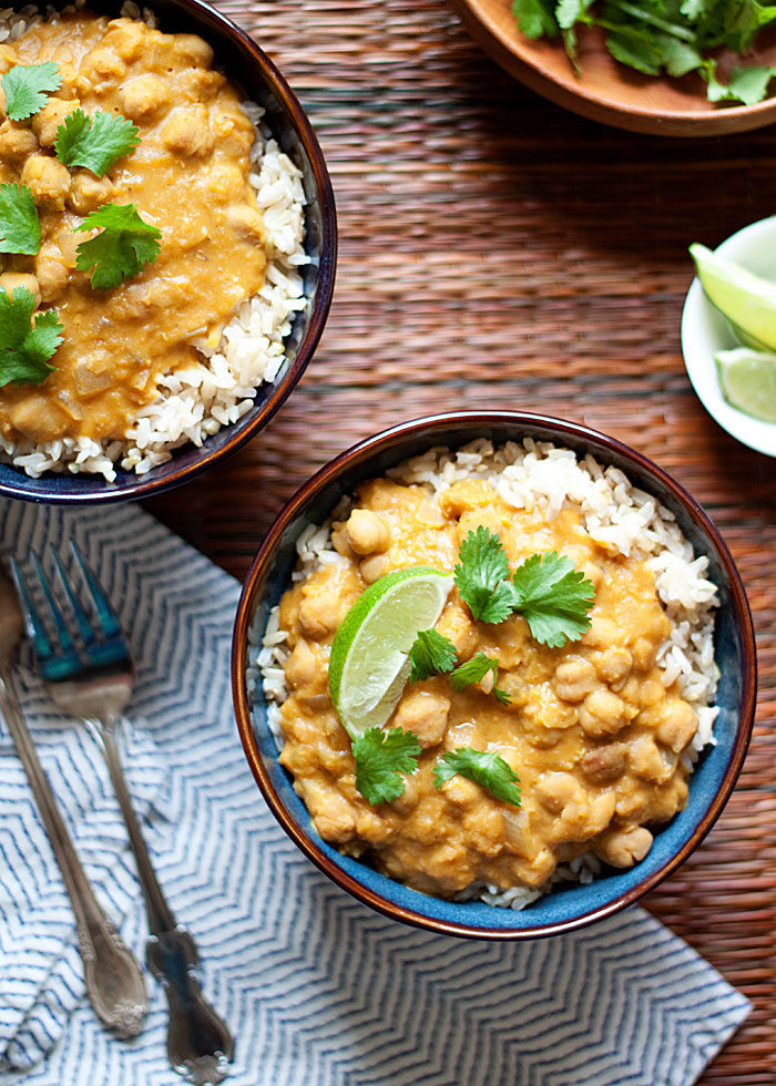 slow-cooker-pumpkin-chickpea-and-red-lentil-curry