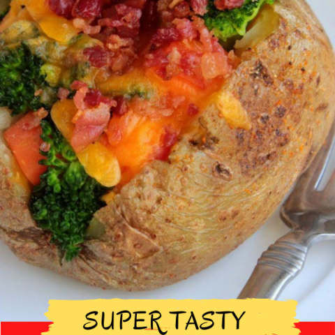 Ready for a dinner that can be ready in about 45 minutes or less? You can stuff these Loaded Chicken Stuffed Potatoes with any veggies you want!!!