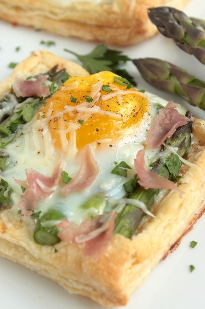 Individual Asparagus and Egg Tarts with Parmesan and Prosciutto