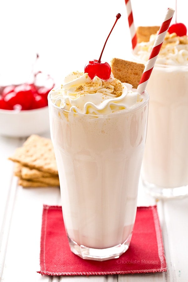 Whip up these easy to make Cheesecake Milkshakes with only 4 ingredients (plus garnishes) 