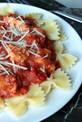 Toni's Slow Cooker Stupid Easy Chicken is super easy, has only 5 ingredients in the entire recipe and cooked in the slow cooker! Just boil some pasta before you're ready to eat and dinner is done!  