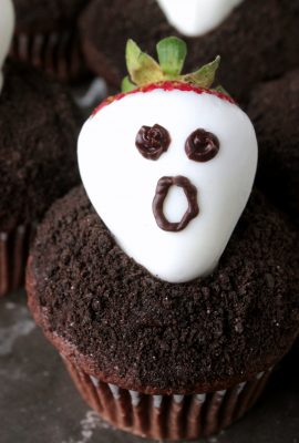 Strawberry Ghost Dark Chocolate Cupcakes