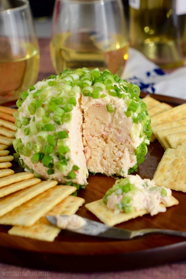 This Crab Dip Cheeseball is so easy to throw together ahead of time, and is absolutely delicious! It's going to be the first thing gone on the appetizer table!