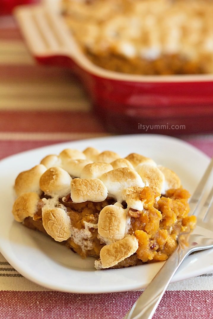 Quick 'n Easy Southern Sweet Potato Casserole (with Marshmallows!) - get the recipe on ItsYummi.com
