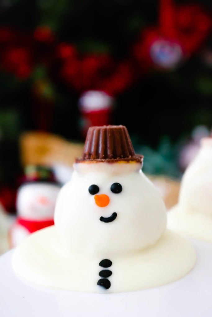 Melting Snowmen Cookie Bites