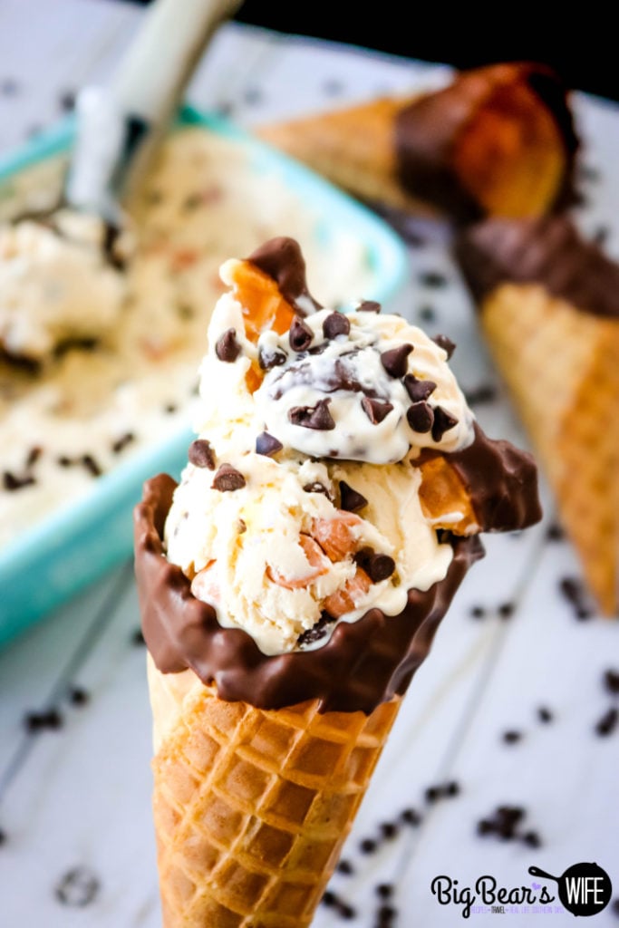 No Churn Chocolate Dipped Waffle Cone Ice Cream - The Chocolate end of the waffle cone might be one of the best parts of a drumstick but now you can have that with every bite in this easy No Churn Chocolate Dipped Waffle Cone Ice Cream!