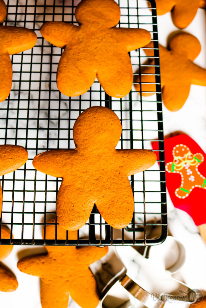 Classic Gingerbread Men Cookies