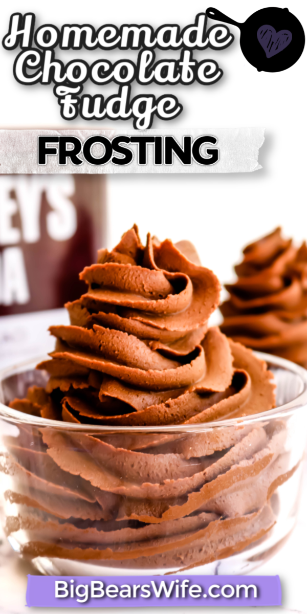 Homemade Chocolate Fudge Frosting - Homemade Chocolate Fudge Frosting is perfect for cupcake, cakes and brownies! This homemade frosting will quickly become a family favorite!  via @bigbearswife