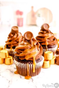 Chocolate Caramel Rolo Cupcakes