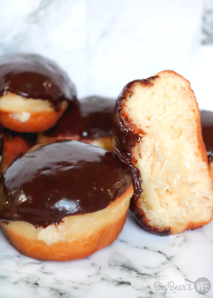 These Homemade Boston Cream Doughnuts are a take on on the popular Boston Cream Pie dessert! Don't be afraid of making homemade doughnuts! It's easier to make doughnuts at home, than you think !