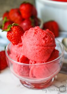 STRAWBERRY BANANA SORBET in a clear bowl (1)