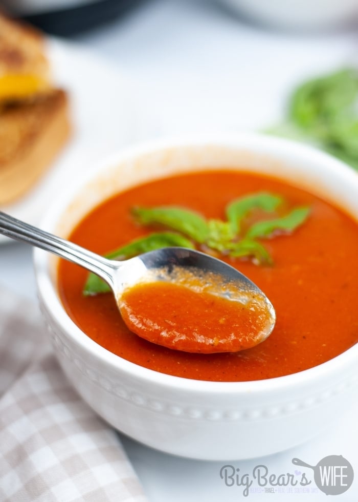 spoon full of INSTANT POT TOMATO SOUP