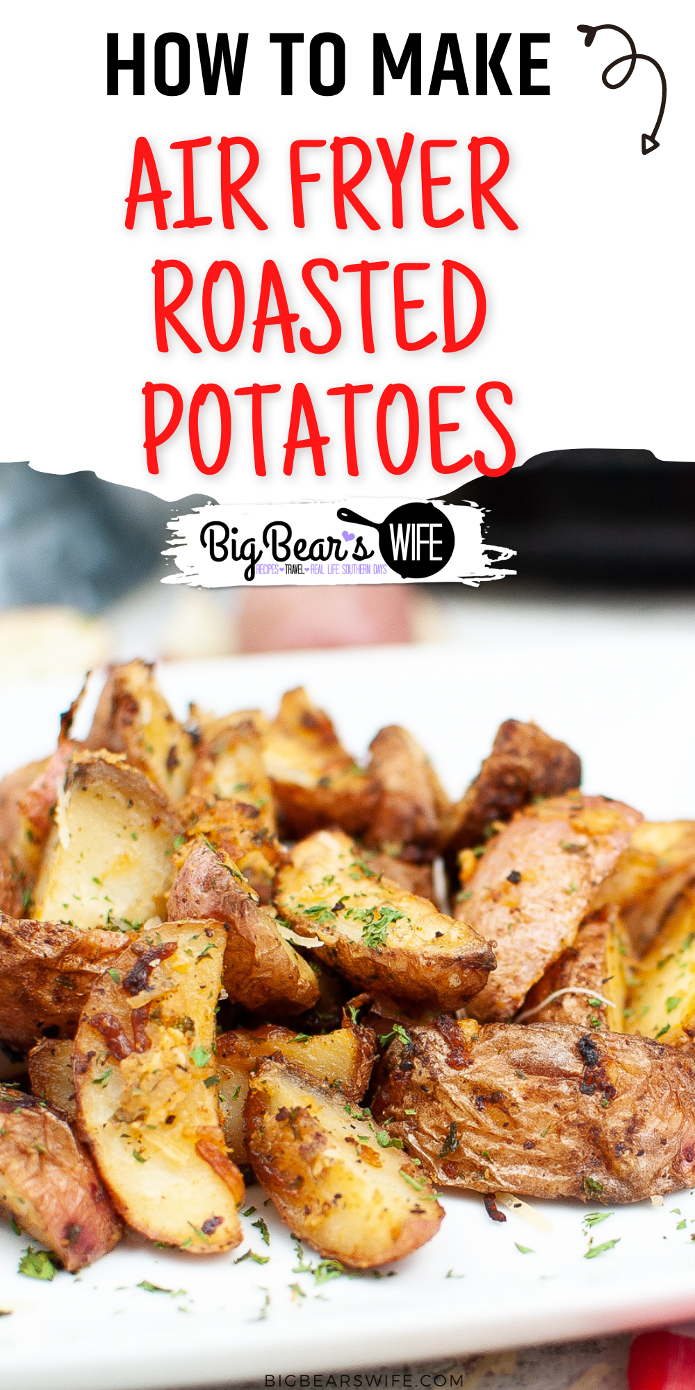 These crispy Air Fryer Roasted Potatoes take about 15 minutes to roast in the air fryer and make the perfect side dish!  via @bigbearswife