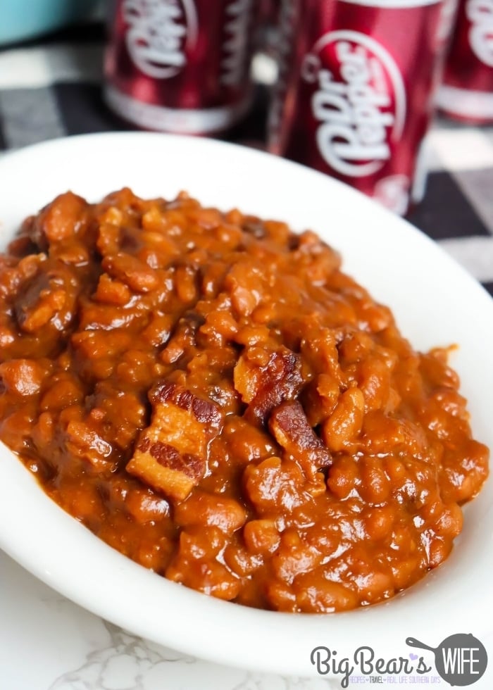Dr. Pepper Baked Beans - delicious homemade baked beans with molasses, brown sugar, bacon and Dr. Pepper! Perfect side dishes for dinner, cookouts and holidays.