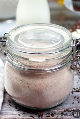 side shot of HOMEMADE CHOCOLATE CAKE MIX in glass jars (1)