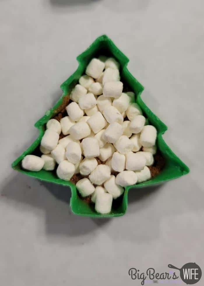 CHRISTMAS TREE HOT COCOA BOMBS Bottom Shell filled with hot chocolate mix and marshmallowsCHRISTMAS TREE HOT COCOA BOMBS Bottom Shell filled with hot chocolate mix and marshmallows