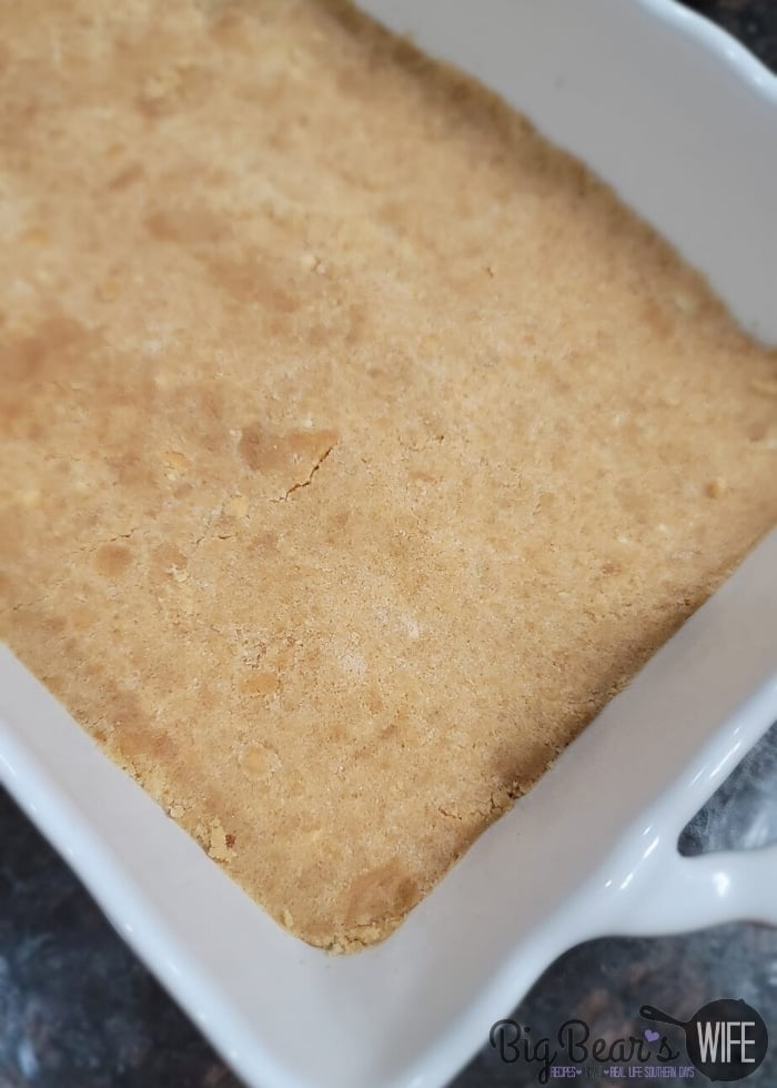 Vanilla Wafer Crust in white casserole dish