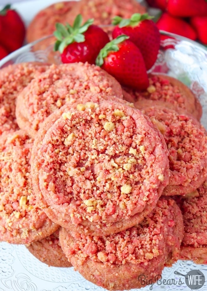 These homemade Strawberry Crunch Cookies are based off of the popular Strawberry Crunch Ice Cream bars and are loaded with strawberry flavor! They even have the iconic Strawberry Crunch topping on top! 