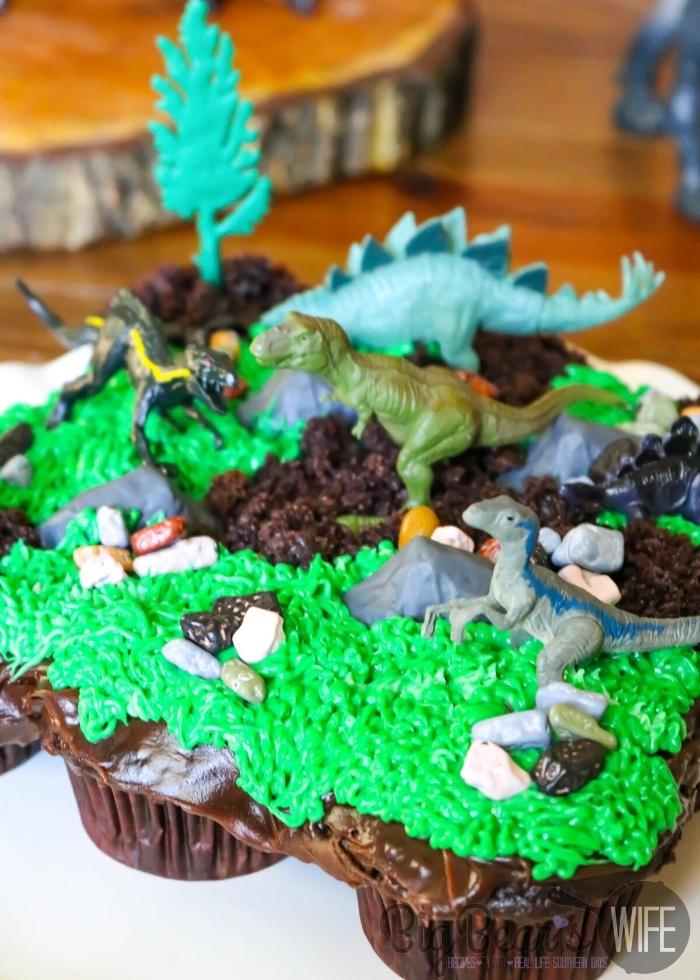 Dino Cupcake Cake