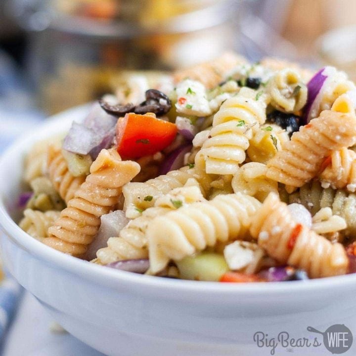 No need to turn on the oven for this pasta salad! Cook the pasta right in your in Instant Pot, mix and chill for the perfect, Italian dressing tossed, summer Instant Pot Pasta Salad!