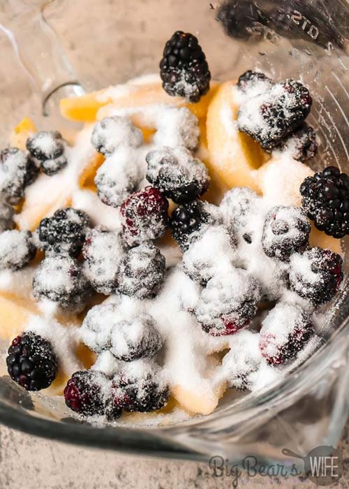 Sugared-Apples-and-Blackberries-in-bowl-(1)