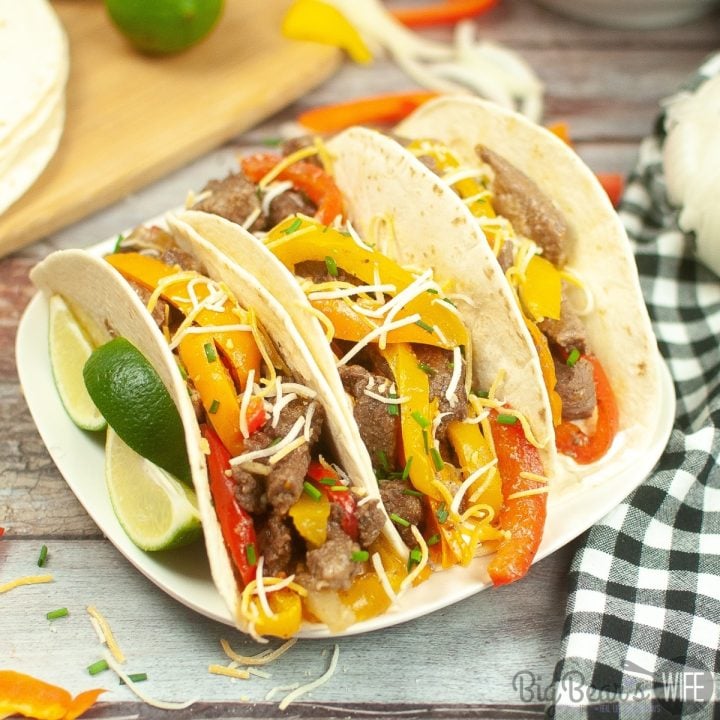 Sheet pan steak fajitas are the perfect weeknight dinner solution. This recipe is easy to prepare and clean up, making it a favorite for busy families. With deliciously seasoned steak, fresh vegetables, and warm tortillas, this meal is sure to be a hit!