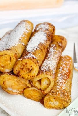 Are your kids tired of the same old breakfast? French toast roll-ups are a fun and delicious way to switch things up! We'll show you how to make French toast roll-ups that your kids will love. Get ready to make breakfast their favorite meal of the day!