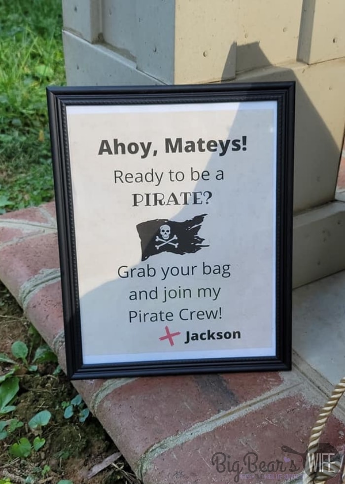 Pirate sign for favors