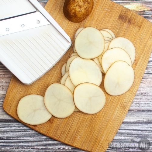 thinly sliced potatoes